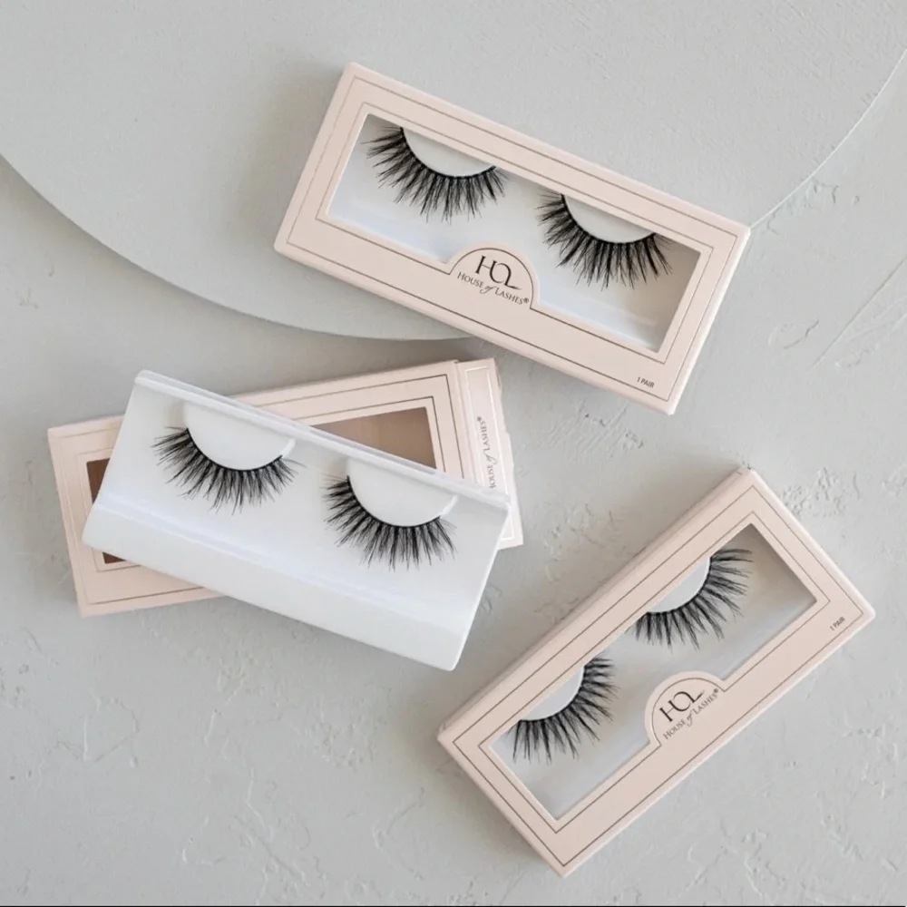 House of Lashes Ethereal Lite Lashes Wispy Reusable Lightweight Flared